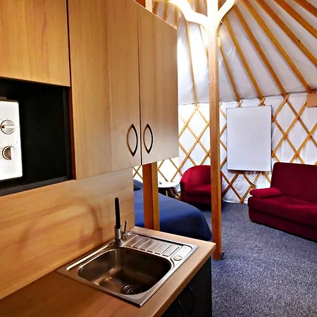 Luxury tent Glamping Dolina *