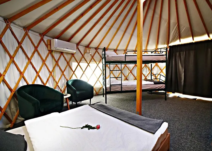 Glamping Dolina Zawadka (Bieszczady)