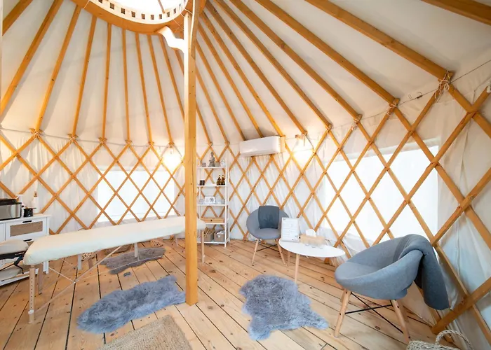 Glamping Dolina Zawadka (Bieszczady)